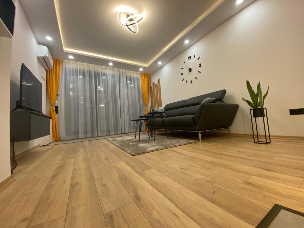 Dv13 Luxury Suite Sofia Center Екстер'єр фото